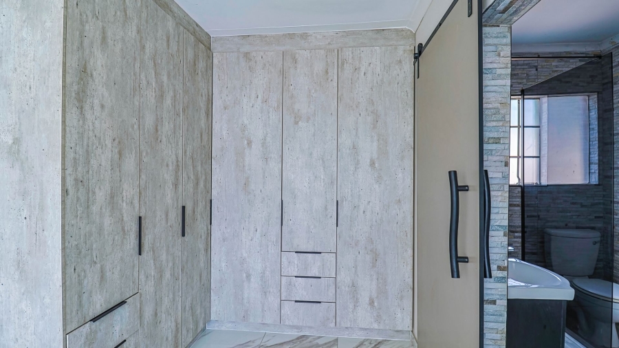 To Let 3 Bedroom Property for Rent in Cashan North West